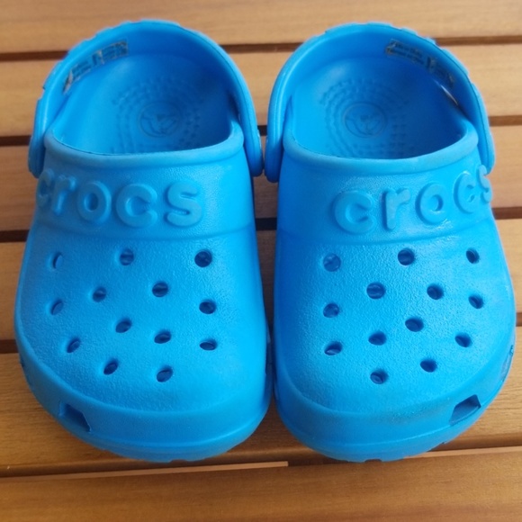 infant crocs size 6